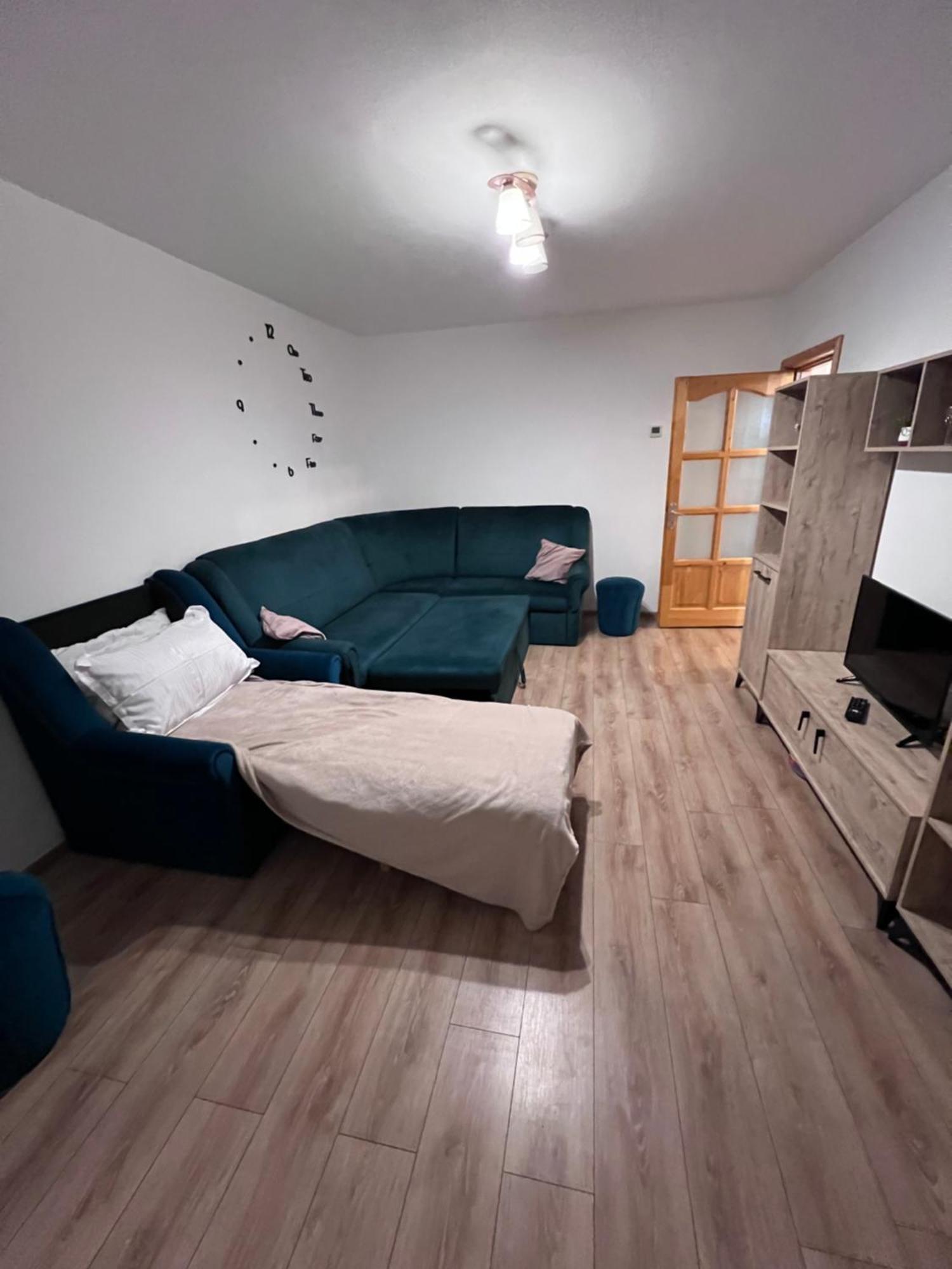 Aparthotel Μπρασόβ Εξωτερικό φωτογραφία
